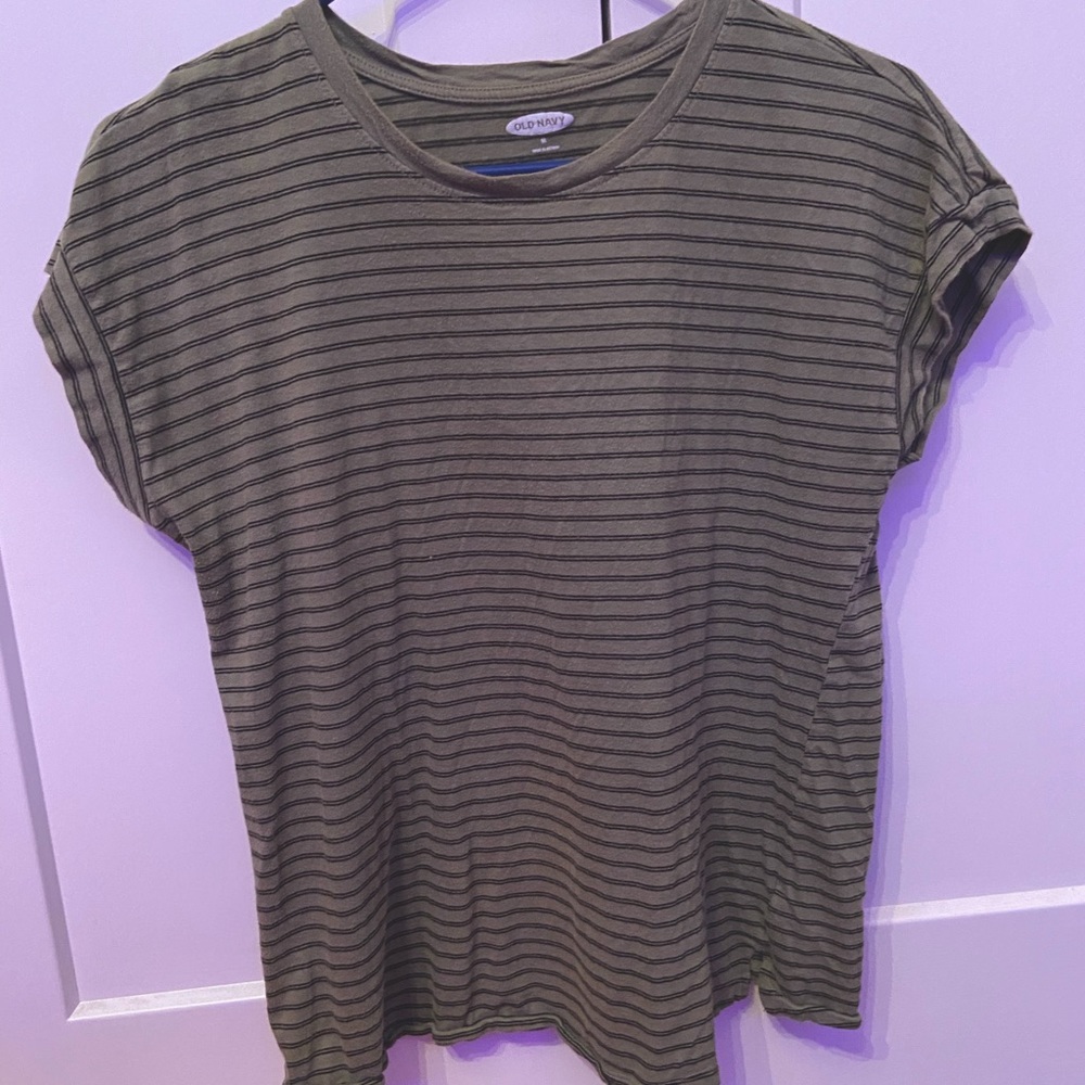 Cute striped tee.